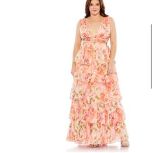 Brand New Mac Duggal pink floral dress with tags.
Gorgeous gown.